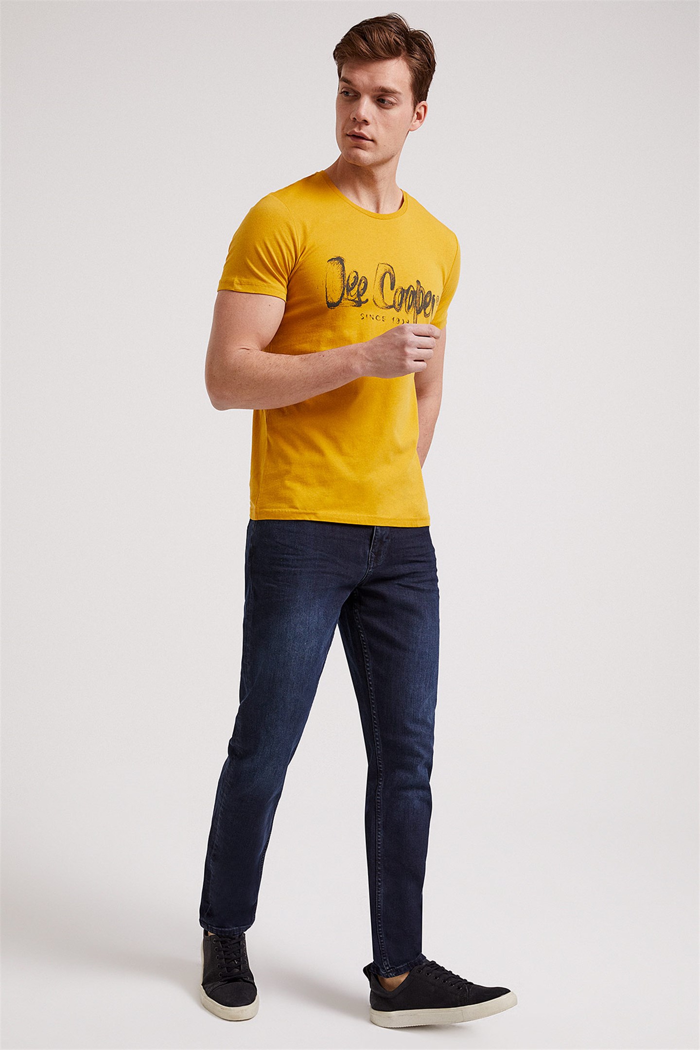 

Джинсы мужские Lee Cooper Темно-синие  (201 LCM 121077 DN1209, Джинсы мужские Lee Cooper Темно-синие 36 (201 LCM 121077 DN1209)