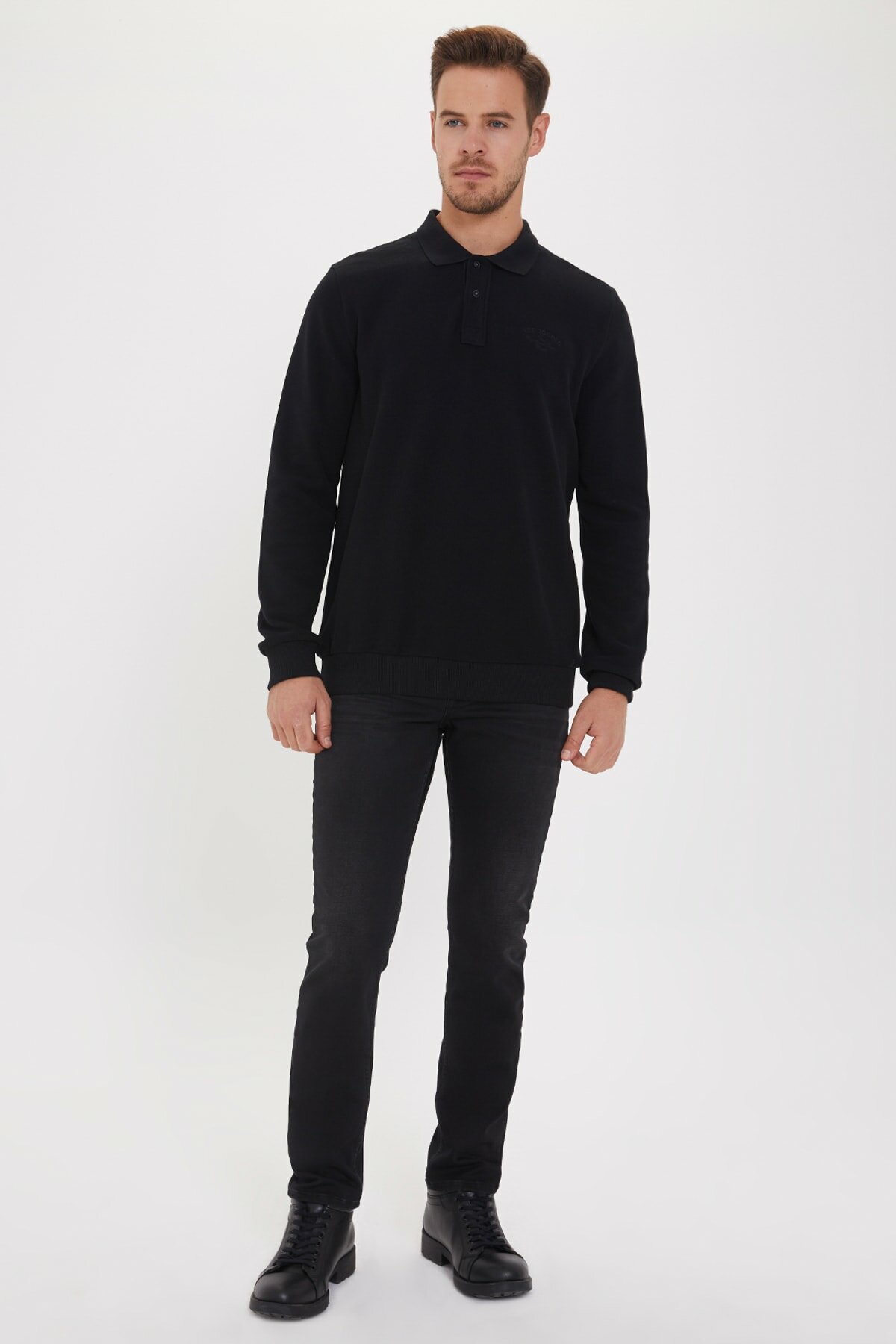 

Свитшот мужской Lee Cooper Черный  (201 LCM 241029 8101, Свитшот мужской Lee Cooper Черный M (201 LCM 241029 8101)