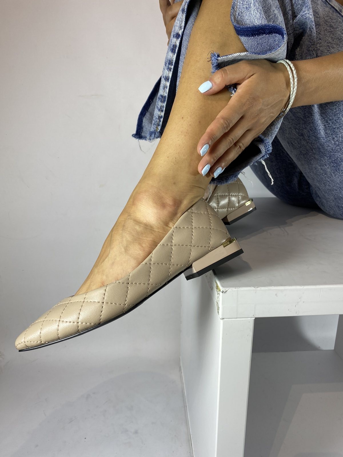 

Женские балетки Azra 5625 41 Бежевый