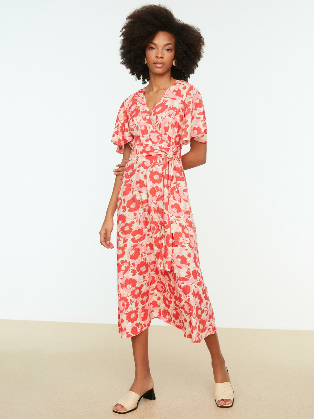 

Платье Trendyol TWOSS22EL0168  Pink, Платье Trendyol TWOSS22EL0168 42 Pink