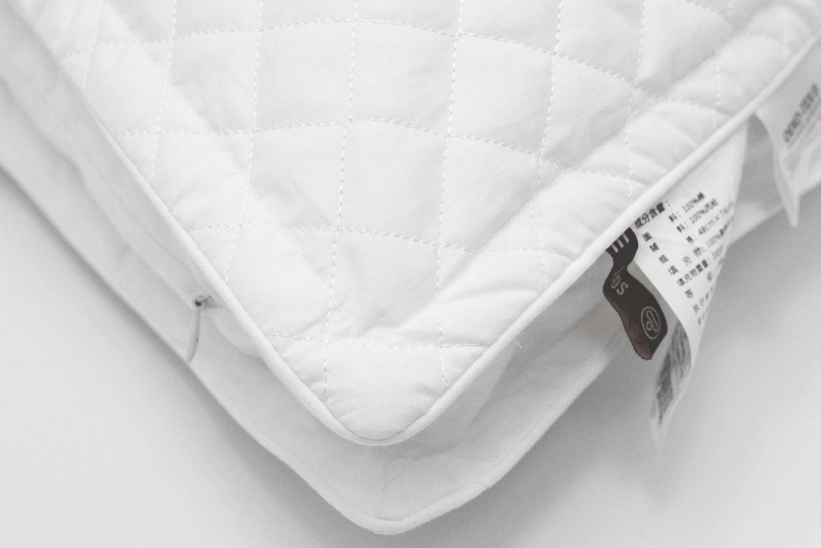 

Подушка KuNmeng Белый 50/70/Quilted