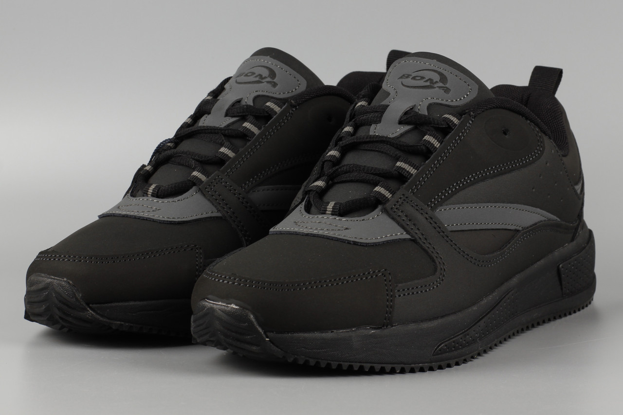 

Кроссовки черные Bona 881D-2 37