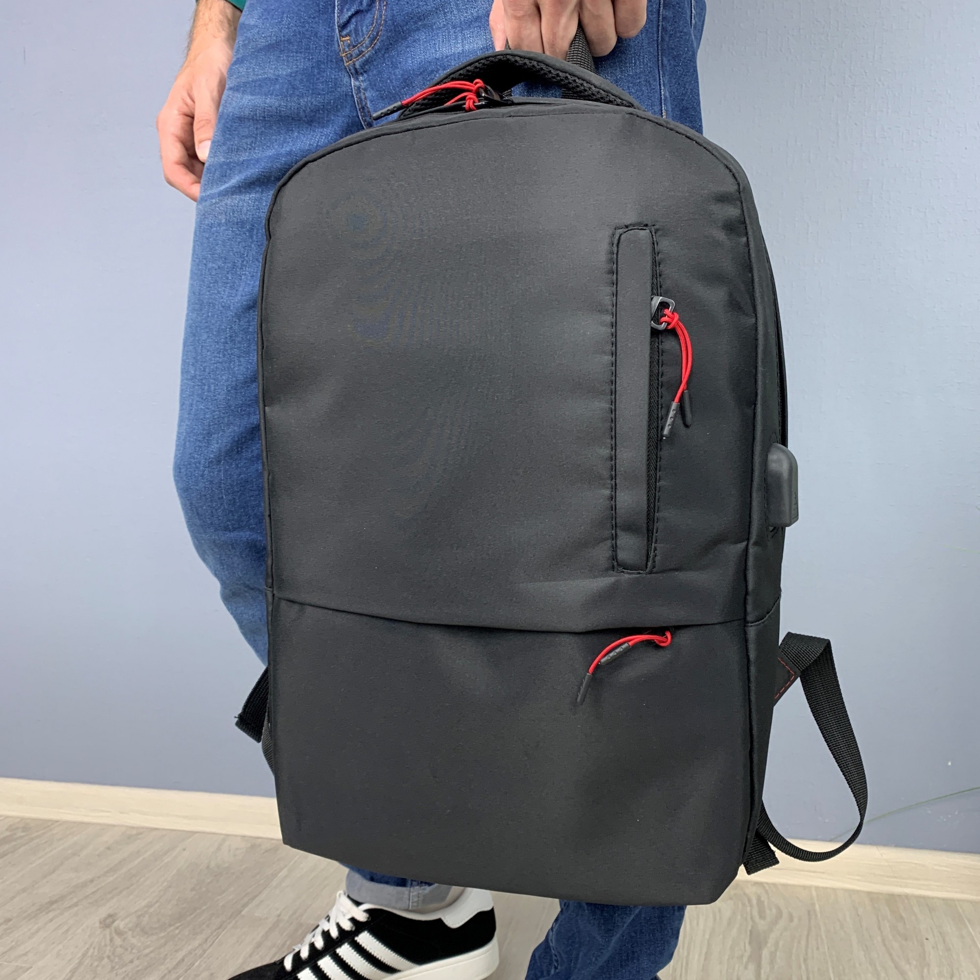 

Мужской городской рюкзак Yozone тканевый с выходом под USB s209