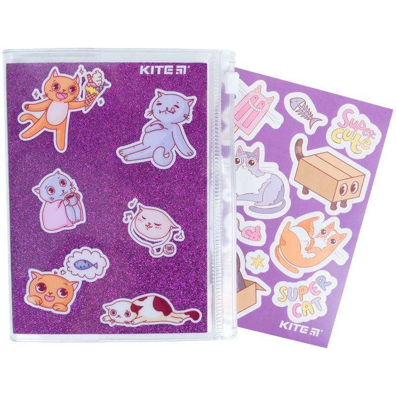 

Блокнот в силиконовой обложке Kite Purple cats А6+ 11х15см 80 листов в клетку + набор наклеек