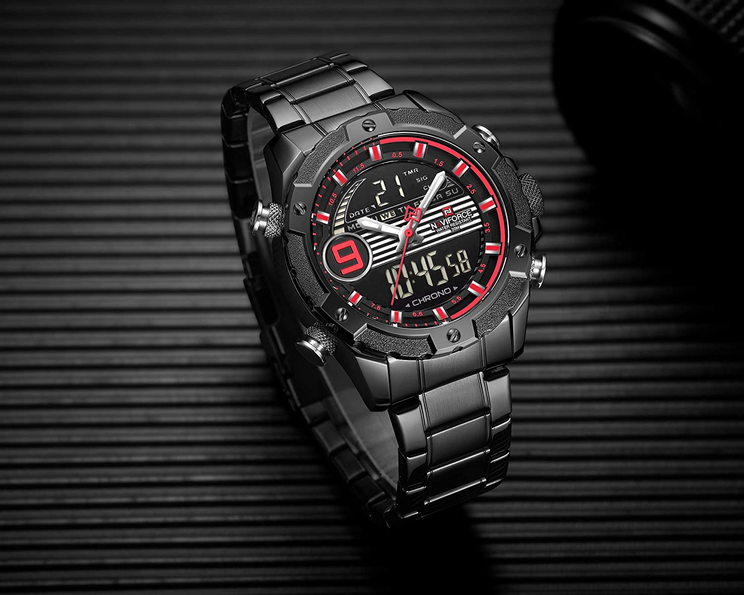

Часы мужские Naviforce 9146 Relogio Masculino с металлическим браслетом и подсветкой Черный/Красный