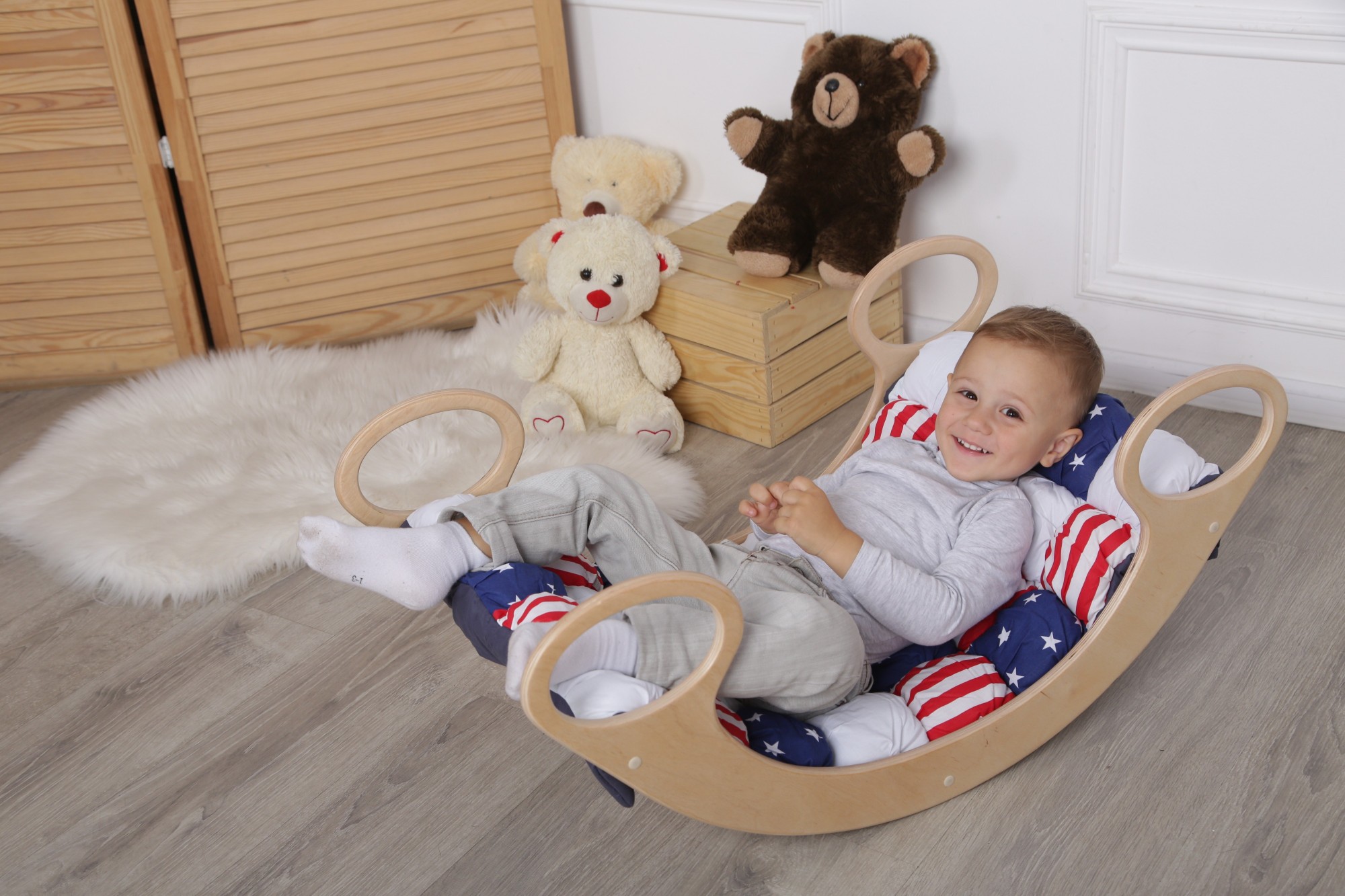 

Детская качалка-кроватка UKa-CHaka woody mini usa bom