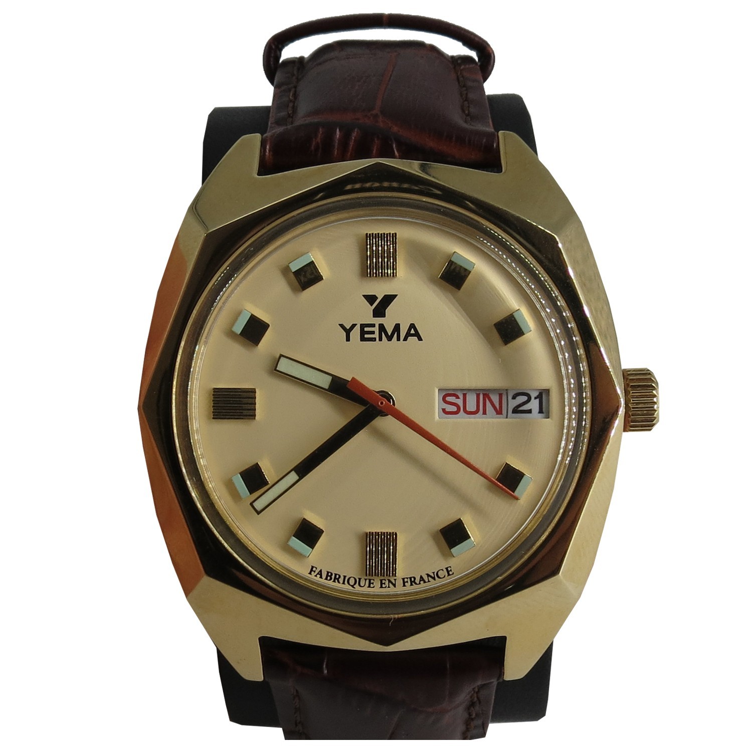 

Часы наручные Yema YMHF 1500