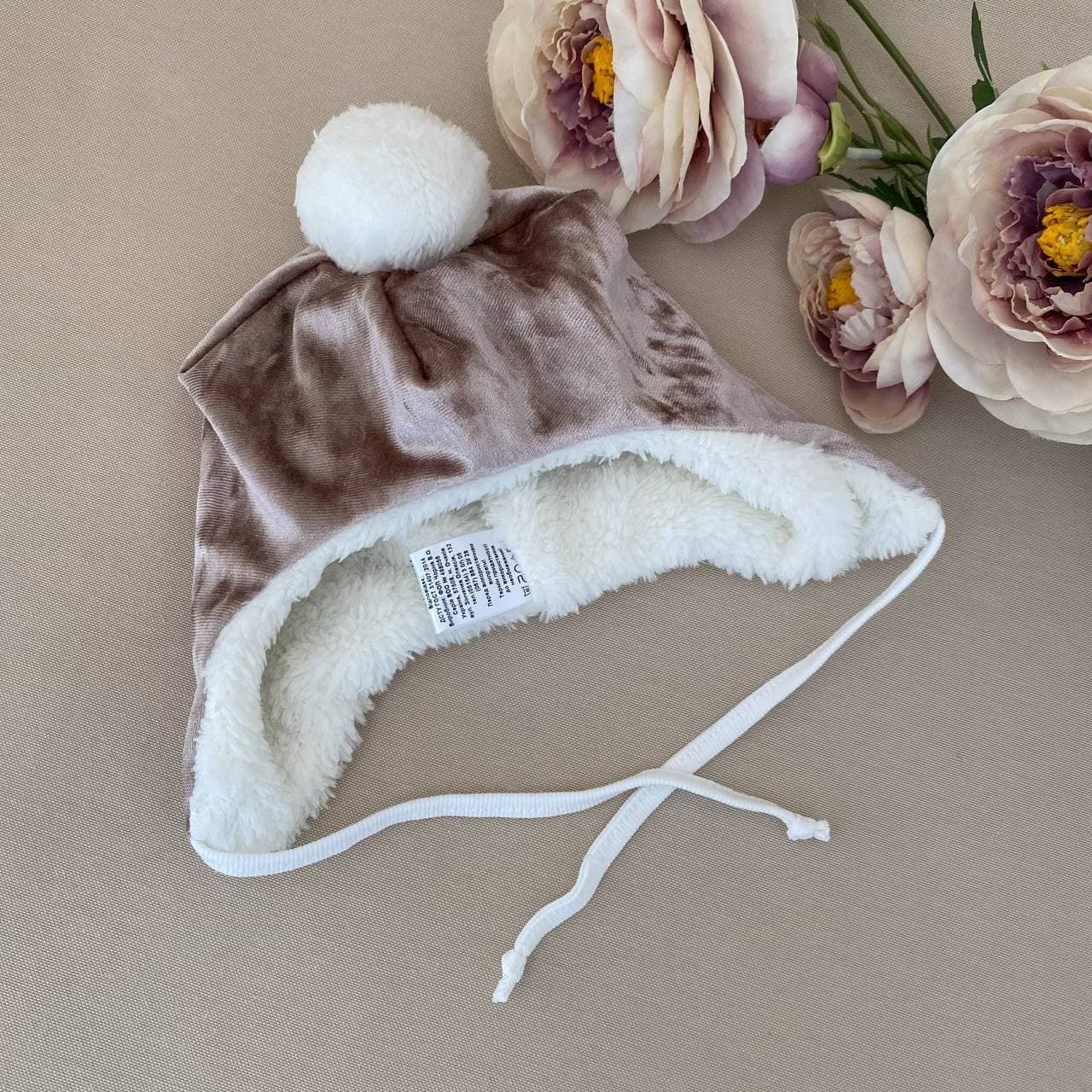 

Зимняя шапка с завязками BetiS Бархат 27686284 40-44 см Кофейная