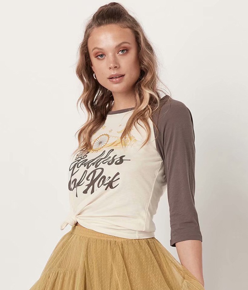 

Лонгслив женский Goddess of rock Berni Fashion () Бежевый, Лонгслив женский Goddess of rock Berni Fashion (L) Бежевый