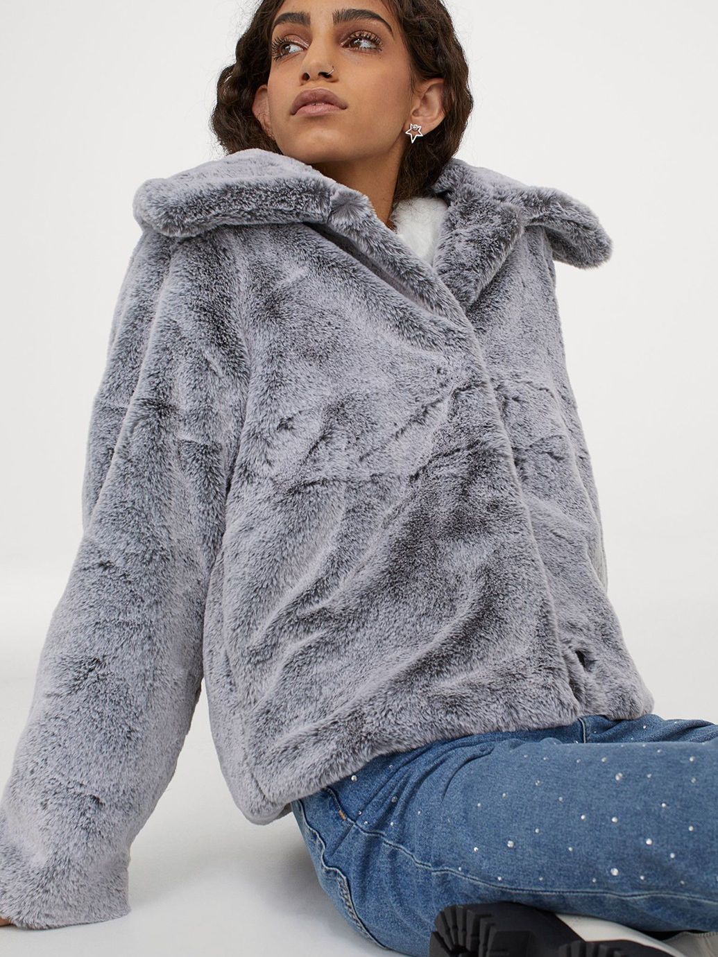 

Полушубок H&M 8935072b50  Серый, Полушубок H&M 8935072b50 XS Серый