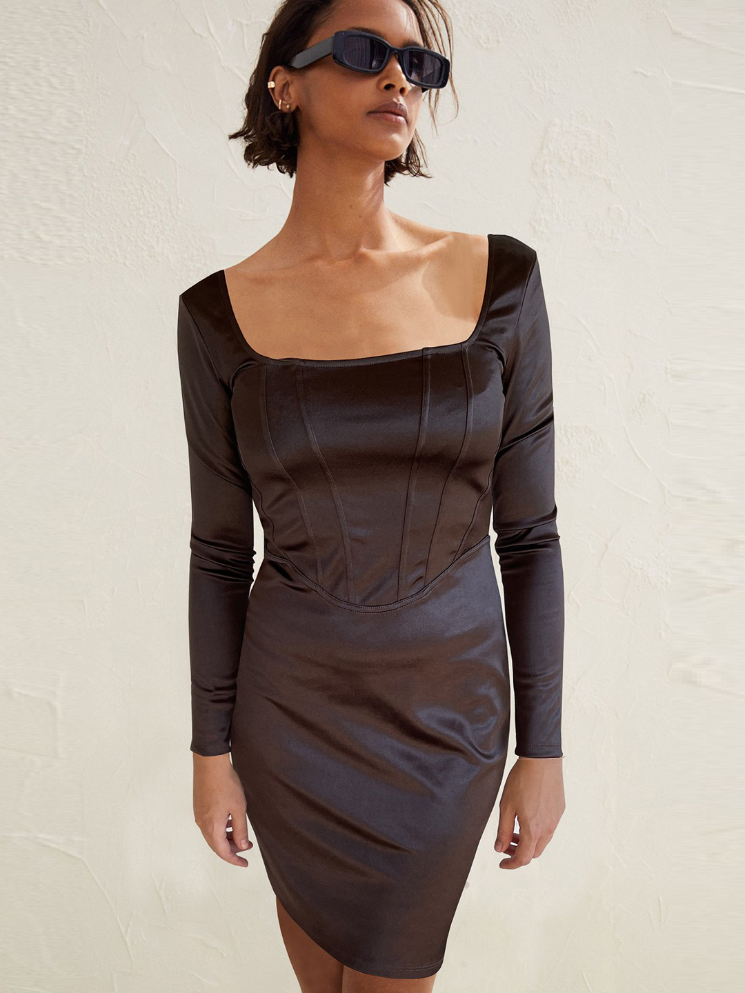 

Платье H& 9214482b50 М Коричневое, Платье H&M 9214482b50 М Коричневое