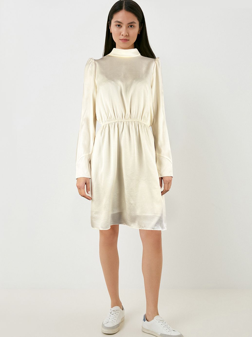 

Платье & Other Stories 214589b51  Молочное, Платье & Other Stories 214589b51 38 Молочное