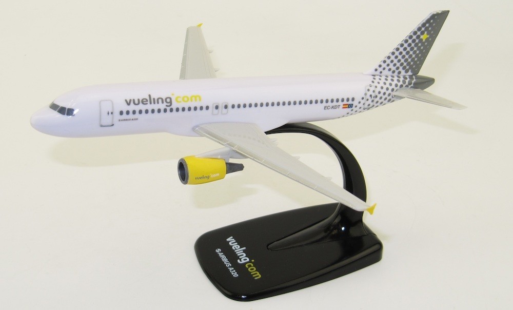 

Модель літака Airbus A320 Vueling Official airline promo box