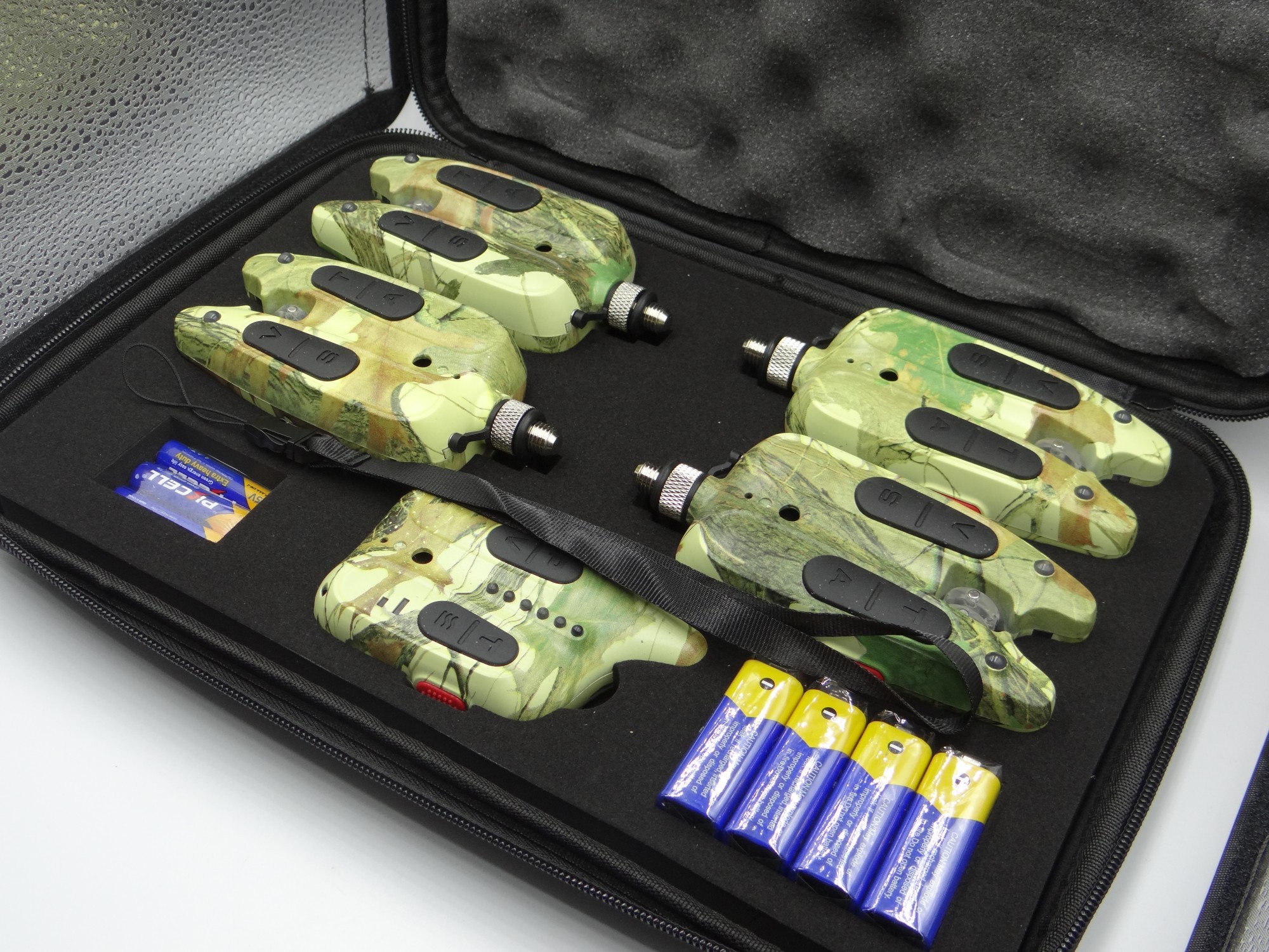 

Набор сигнализаторов Gladiator RF1118 (4+1) Camo Bit Alarm (GR1118-4+1-CA)