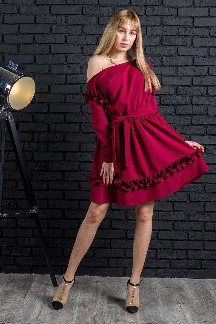 

Платье FLFashion Ириска НПИ 1892 повседневное до середины бедра  бордовое, Платье FLFashion Ириска НПИ 1892 повседневное до середины бедра 44 бордовое