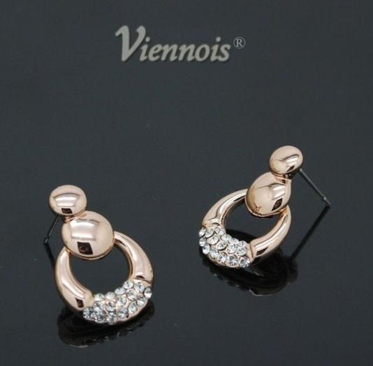 

Серьги гвоздики Viennois "Петельки" 2900000012127