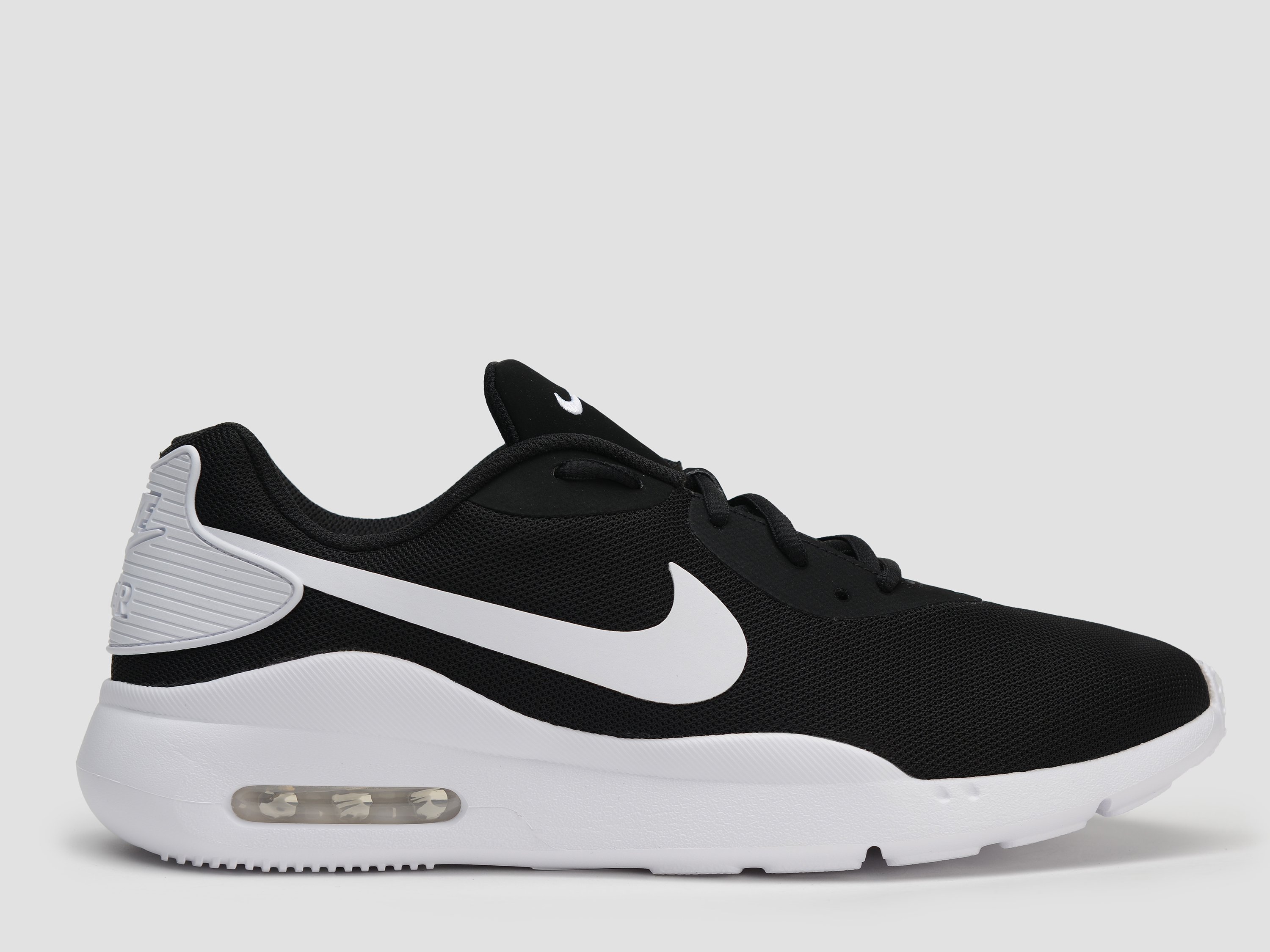 

Кроссовки Nike Air Max Oketo AQ2235-002 45.5 (13) 31 см