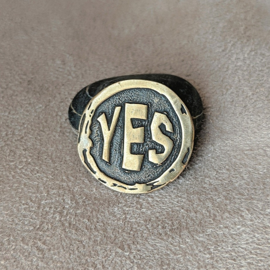 

Бронзовая монетка оракул "Yes/No" ручная работа 1055