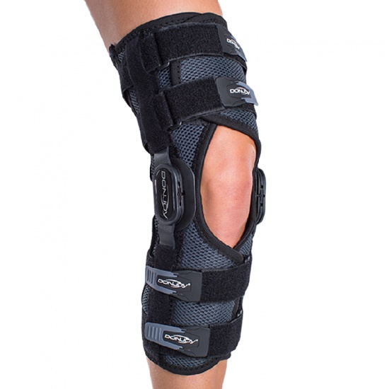 

Жесткий функциональный ортез Playmaker II Wraparound 11-3497 DonJoy XS (11-3497_donjoy)