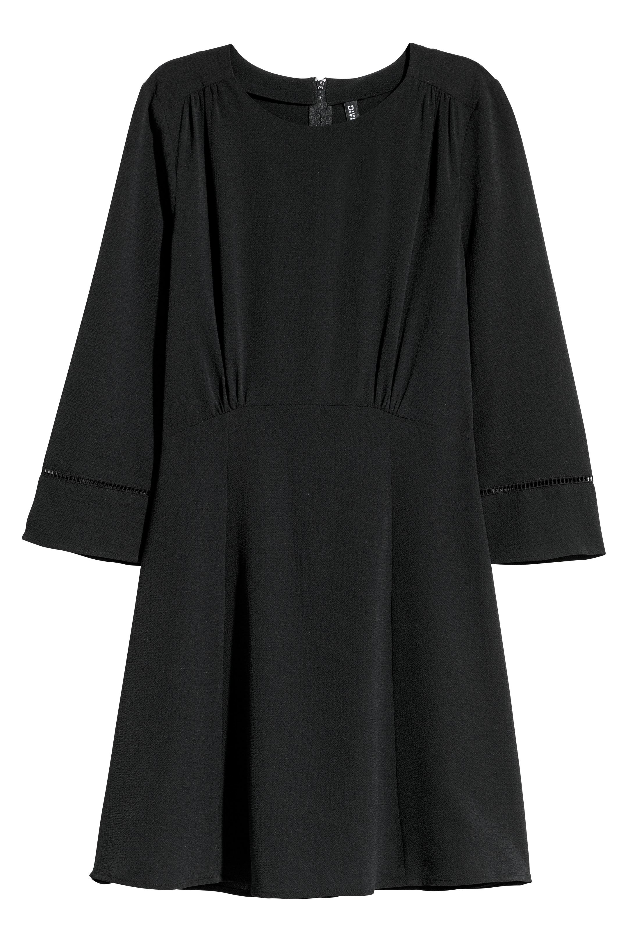 

Платье H&M 42 черный 5514627