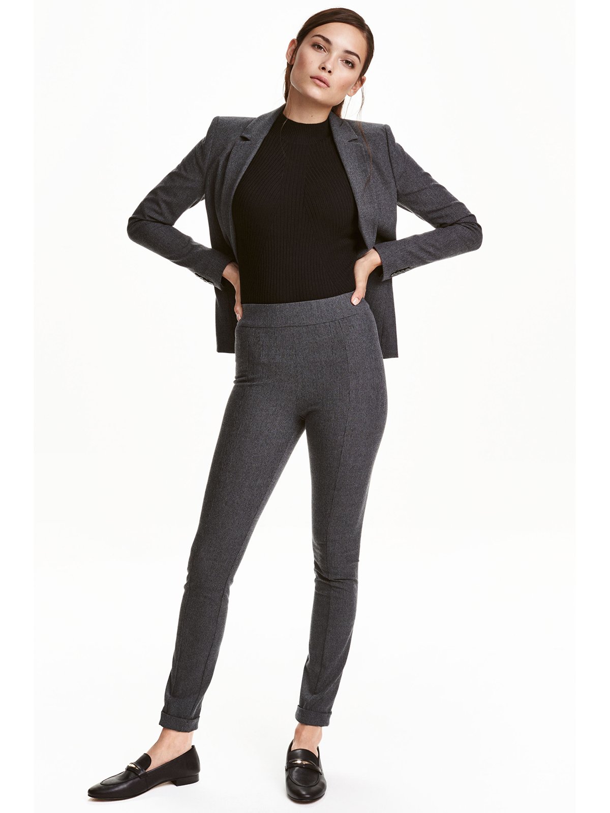 

Брюки H&M 36 темно серый меланж 4088284