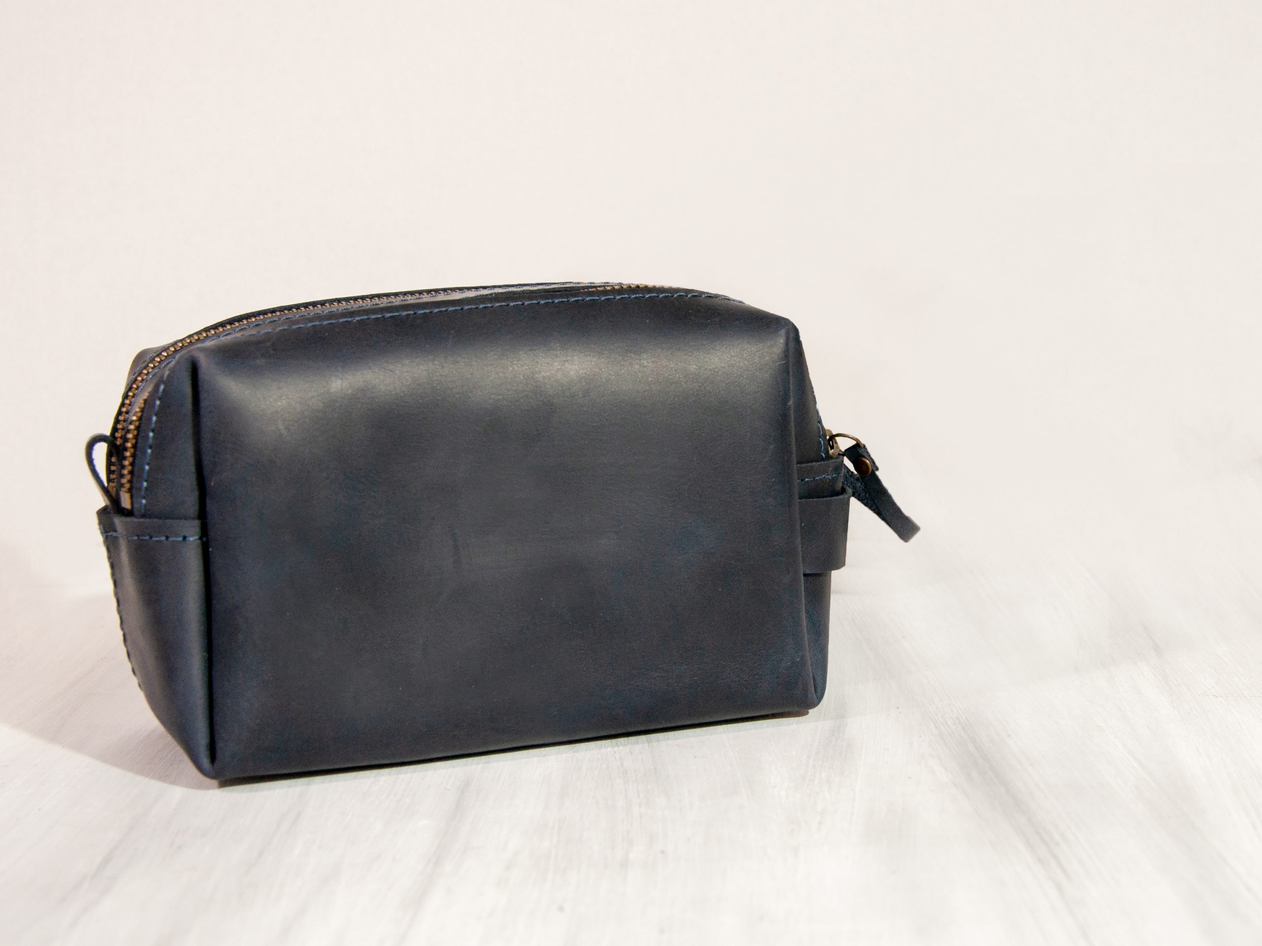 

Кожаный дорожный органайзер для туалетных принадлежностей с двумя молниями, Blue, 18x9x10, WOODPRESENT