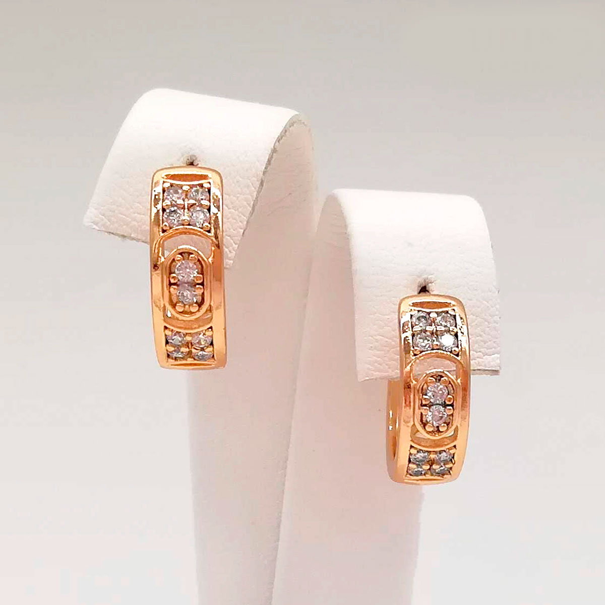 

Серьги Xuping из медицинского золота, белые фианиты, позолота 18K, 24584