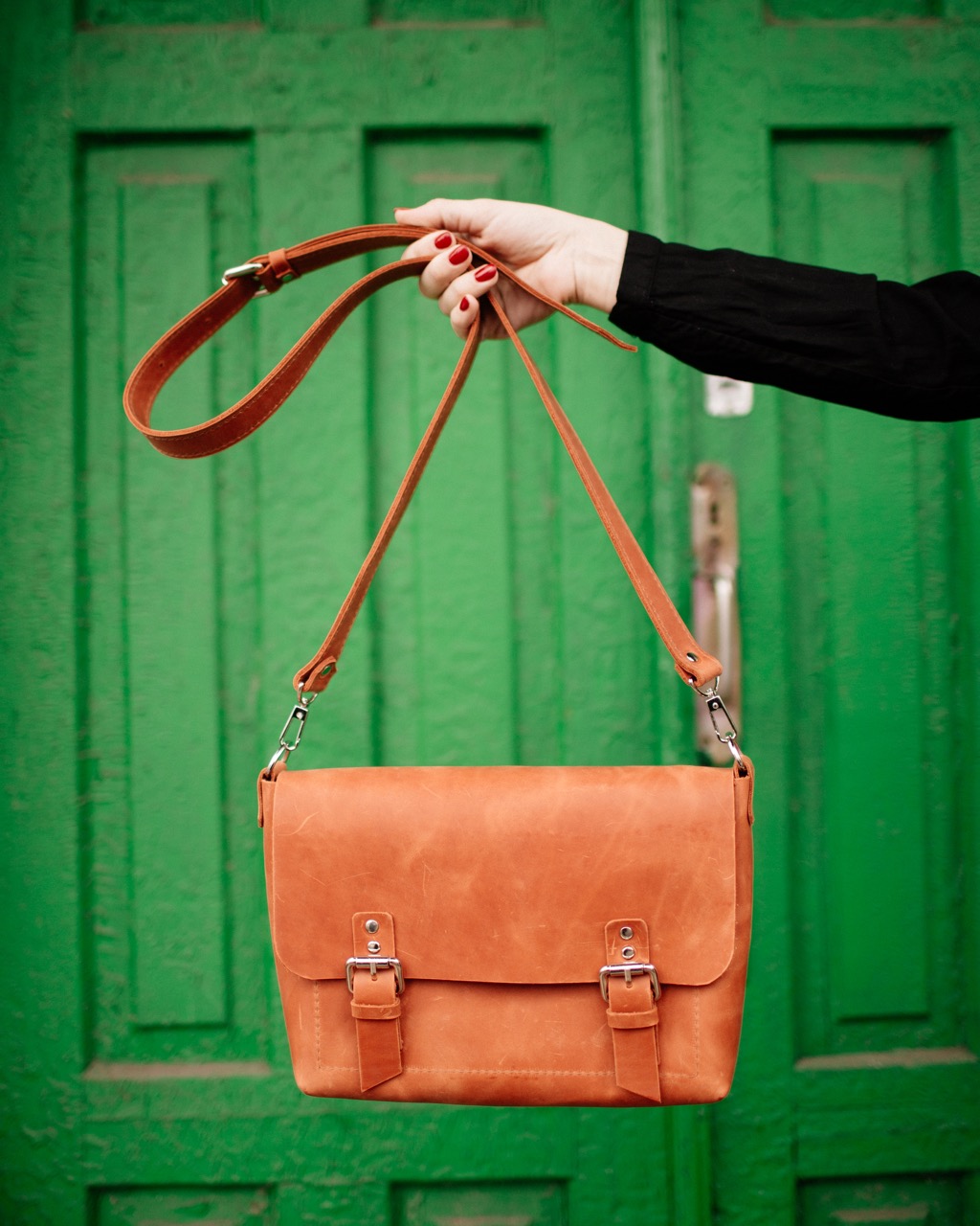 

Сумка кожаная Bagster ручной работы