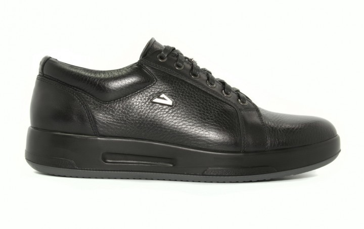 

Туфли мужские кожаные Bertoni 44 Чёрные 17002