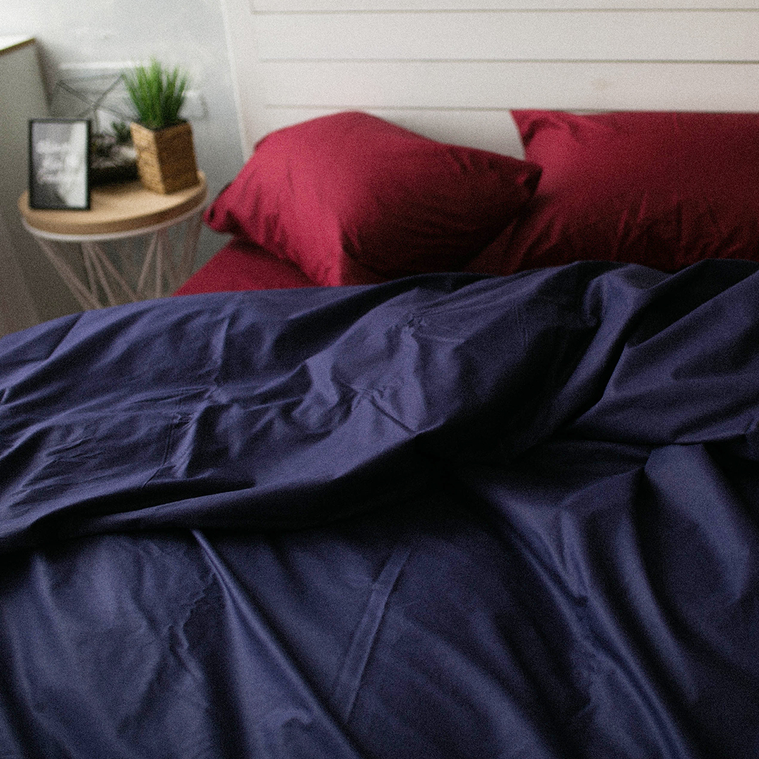 

Комплект постельного белья из поплина "Вдохновение". Размер семейный, простынь на резинке, для стандартной подушки