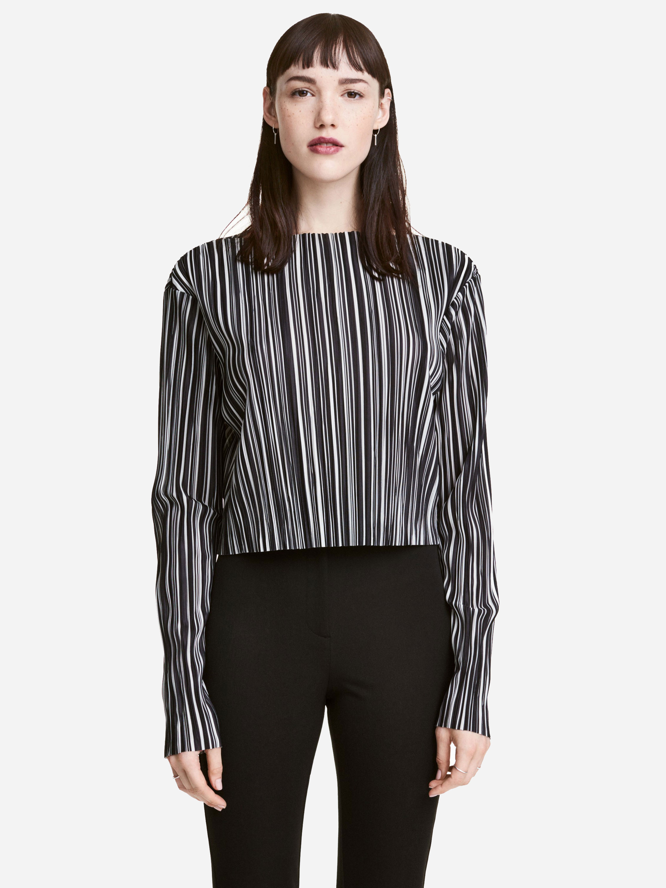 

Блузка H&M 4898475 40 Черная
