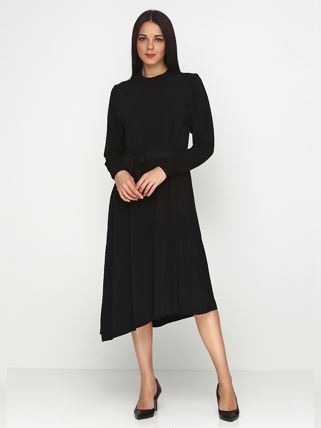

Платье H&M 5794506 36 Черное