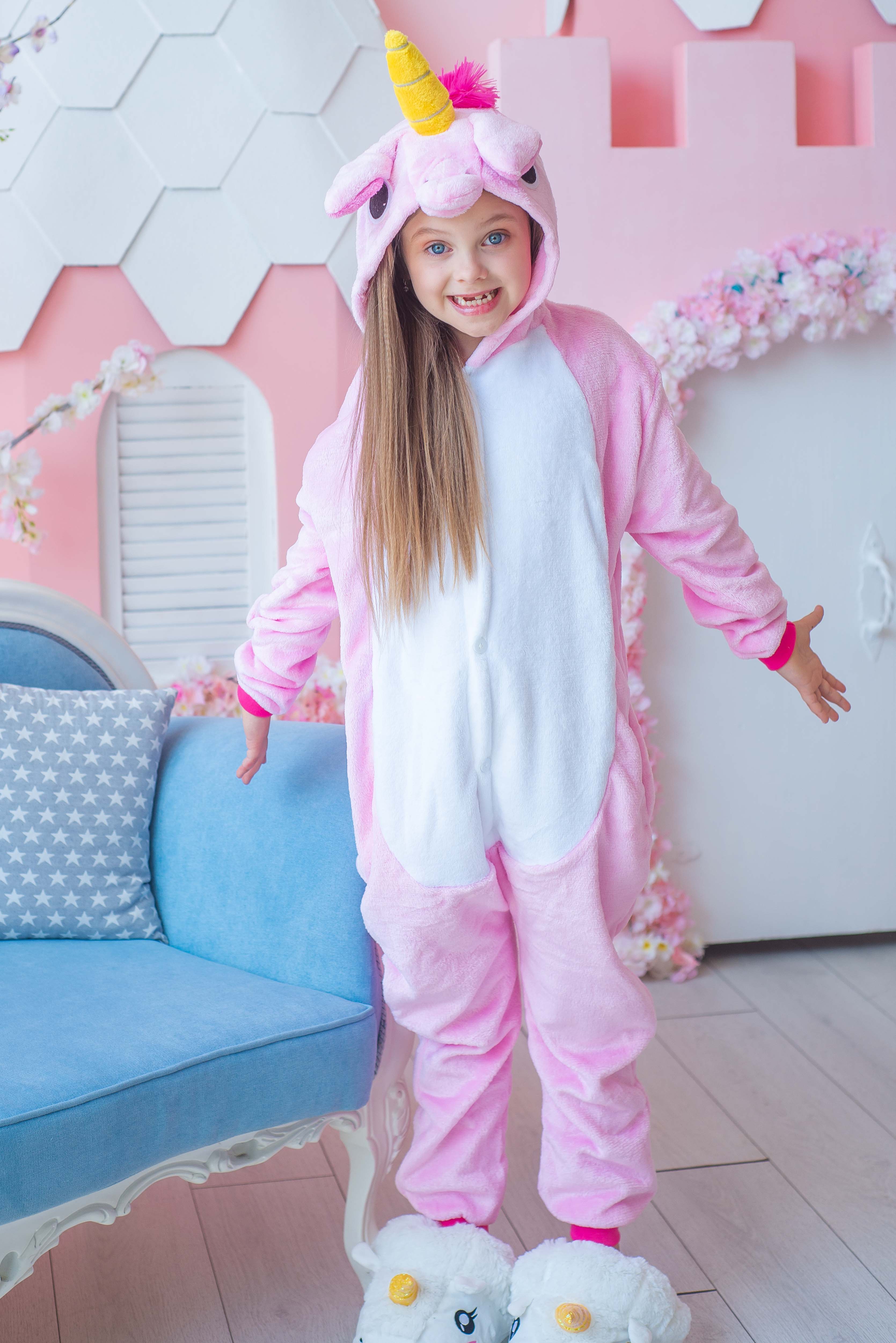 

Пижама Кигуруми детская BearWear Единорог XL 135 - 145 см Розовый (K0W1-0019-XL)