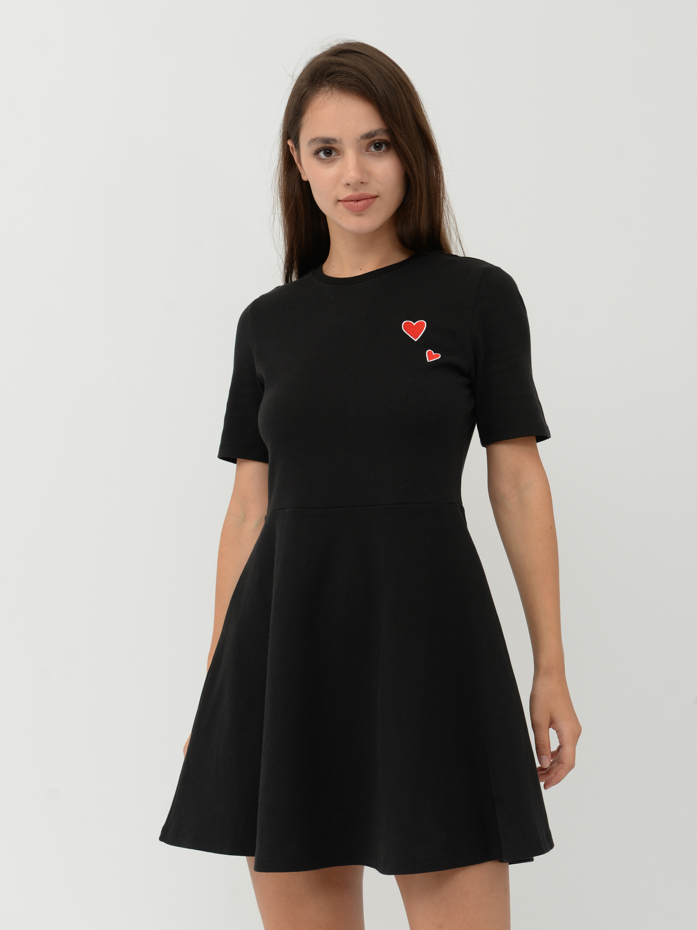 

Платье H&M 5847917 M Черное