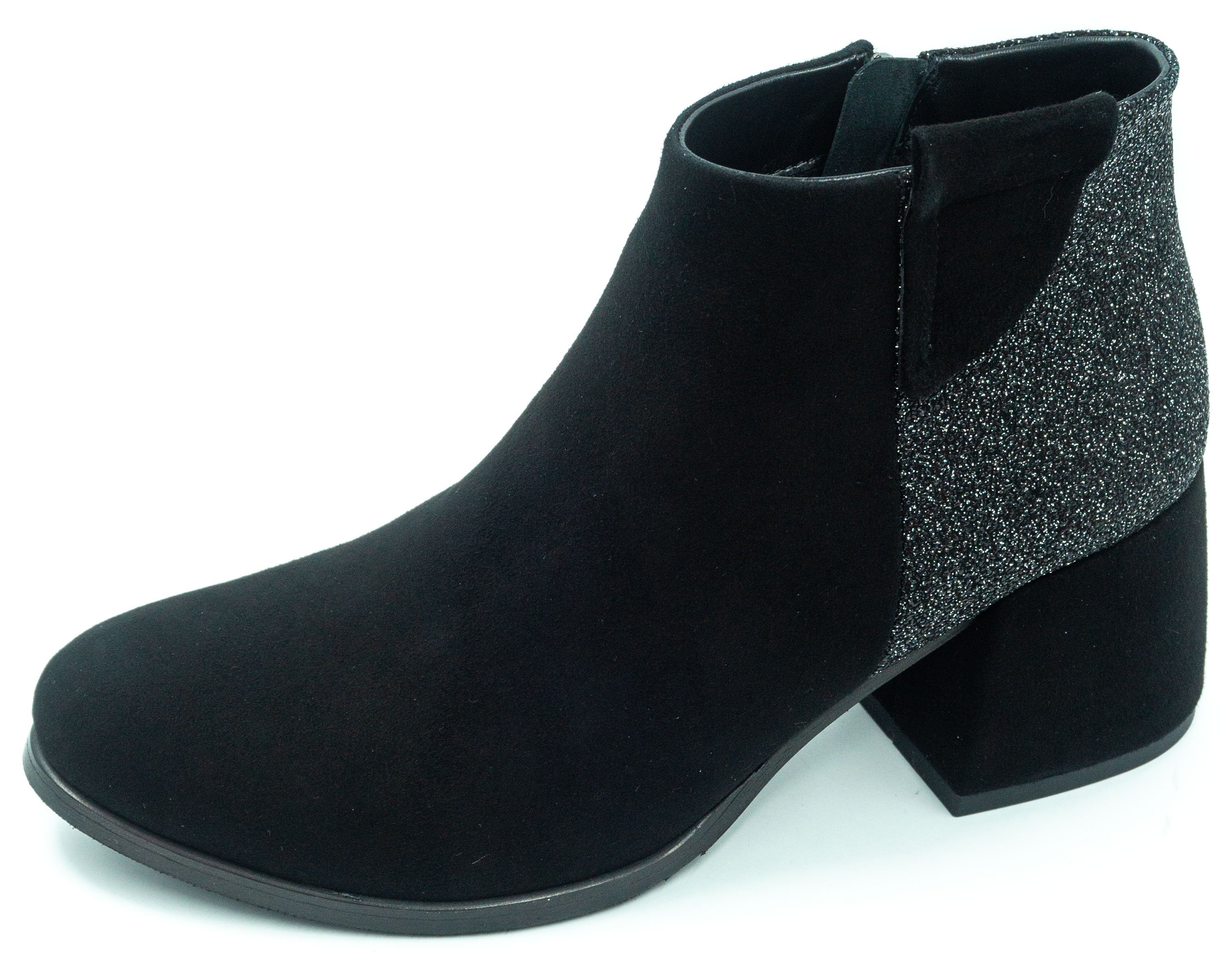 

Ботильоны Gina 6958 чорн.вел. 40