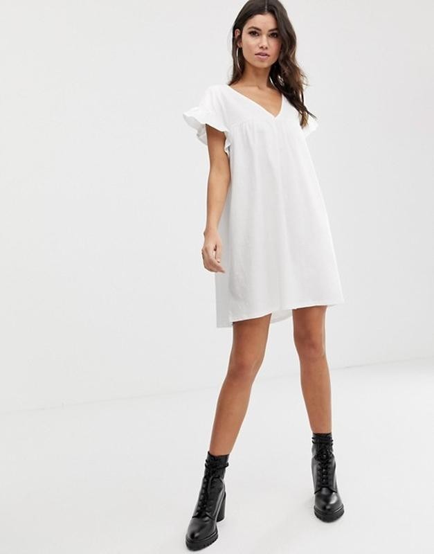 

Женское трикотажное платье Asos мини L белый