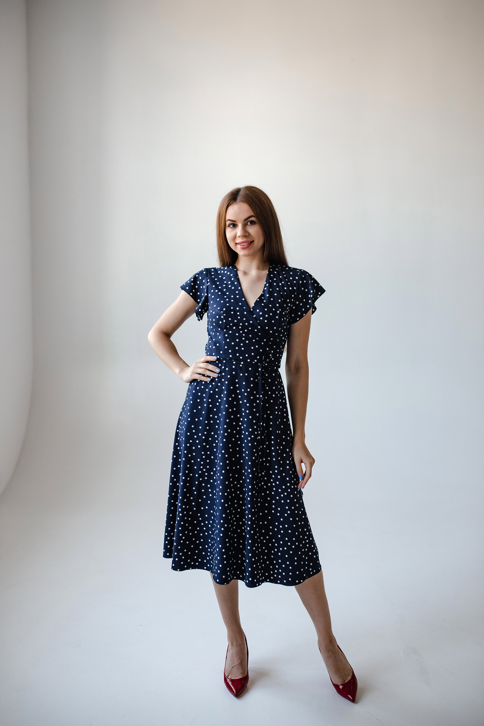 

Платье Wear me на запах из софта M Темно синий 1w/19/79D