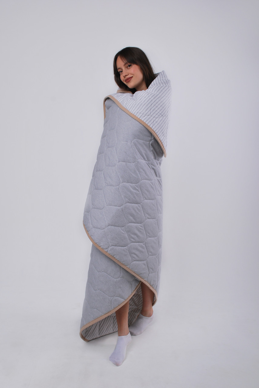 

Одеяло односпальное из шерсти мериноса Goodnight.Store легкое антиаллергенное Ultra Lite серое 160х200