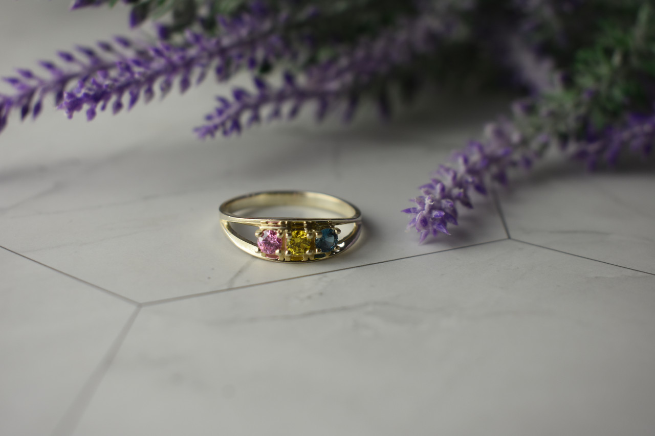 

Кольцо из серебра с Фианитами Радуга 26 Sky Jewelry 20 (173)
