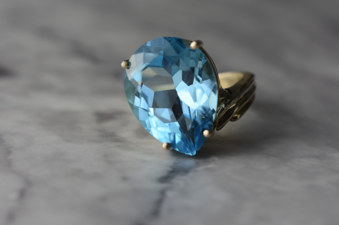 

Серебряное кольцо с Топазом Капля Моря 2728 Sky Jewelry 20 (119)