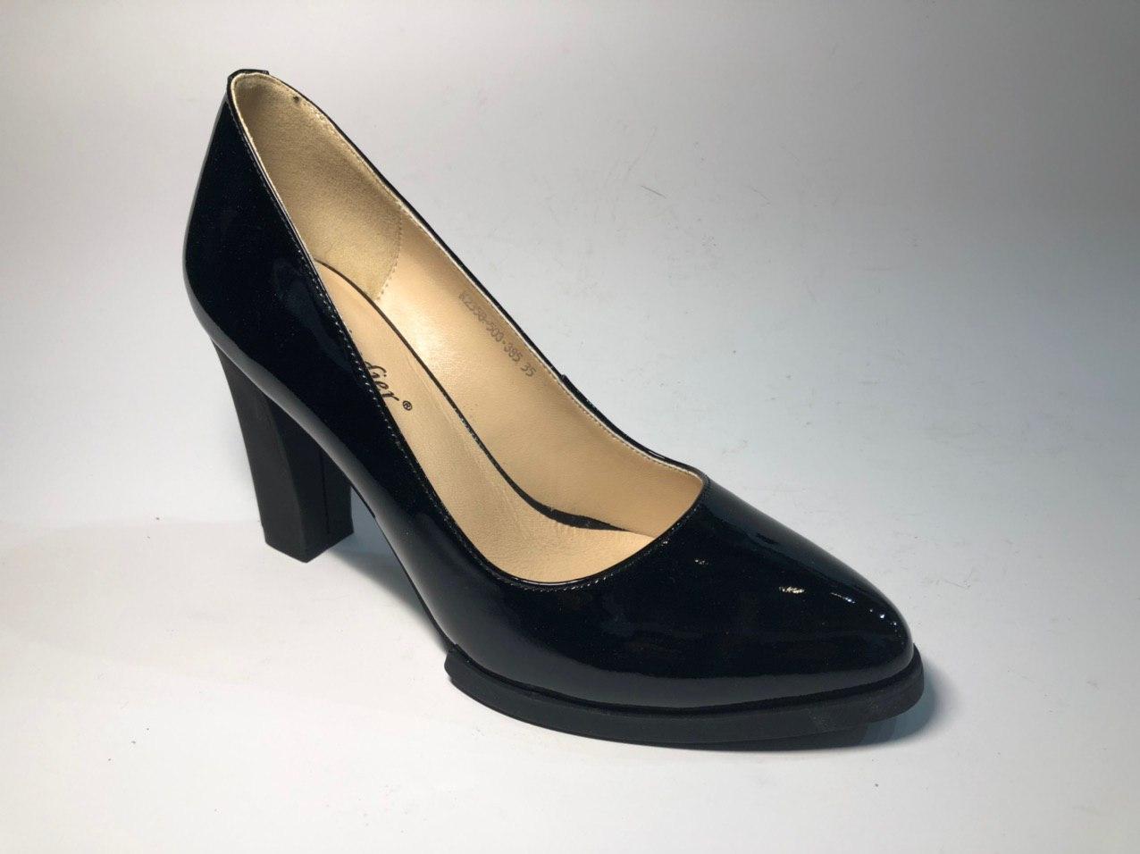 

Туфли женские LADY MARCIA K2358-503-385 35 Черные