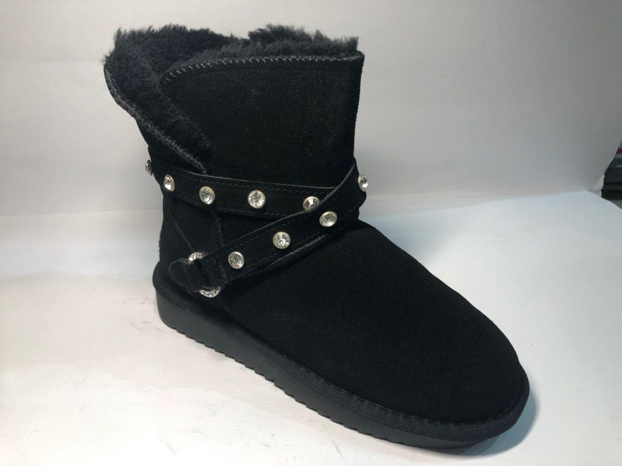 

Угги женские зимние LOBRACSA 30789 40 Черные