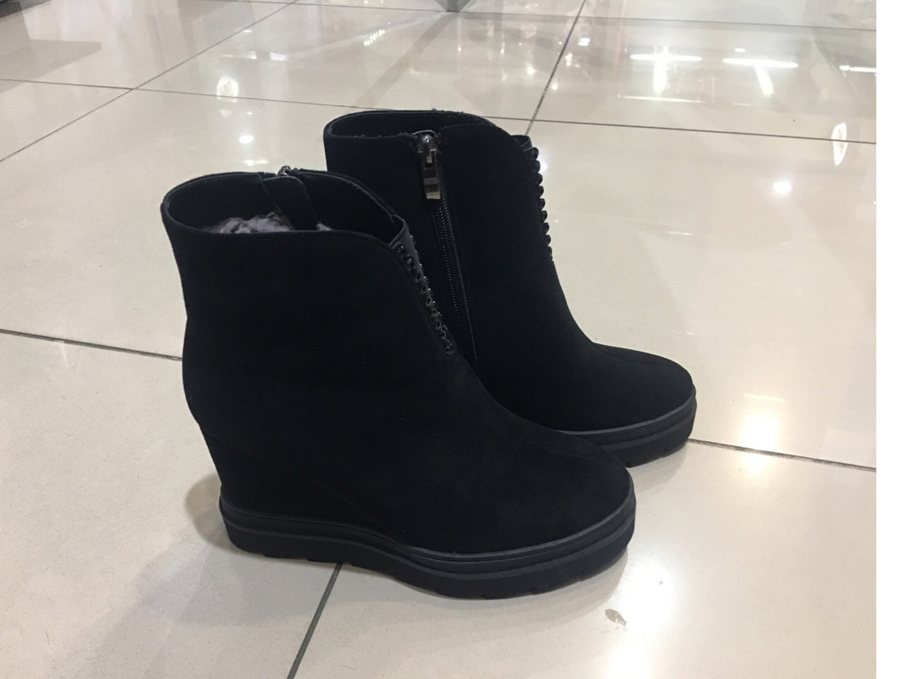 

Ботинки женские зимние Lady Marcia Y279-3604 38 Черные