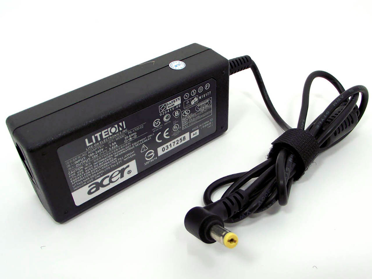 Блок питания для ноутбука Packard Bell EasyNote LG81BA Original PRC ...