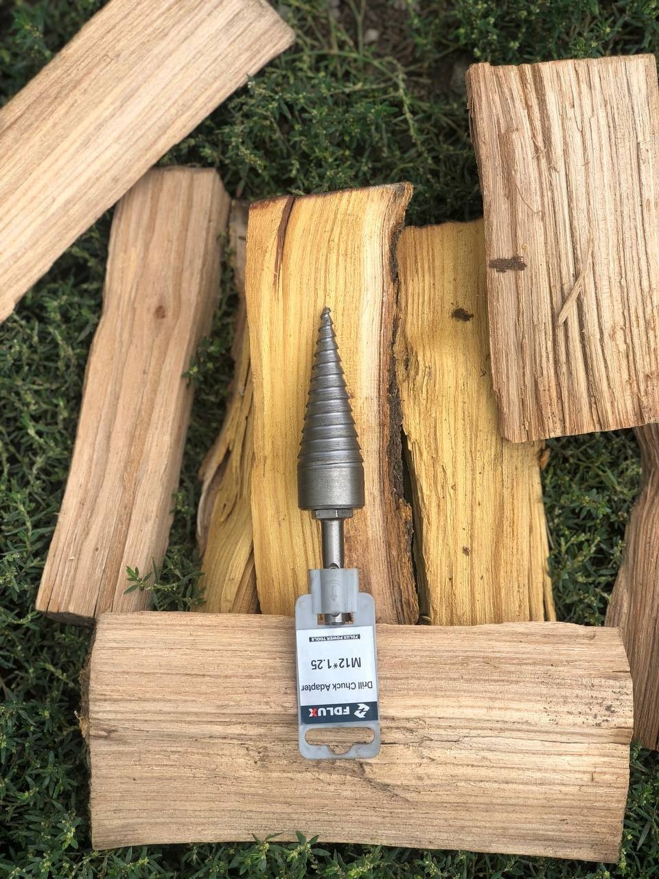 Сверло конус дровокол на перфоратор. винтовой колун . диаметр 29 мм ...