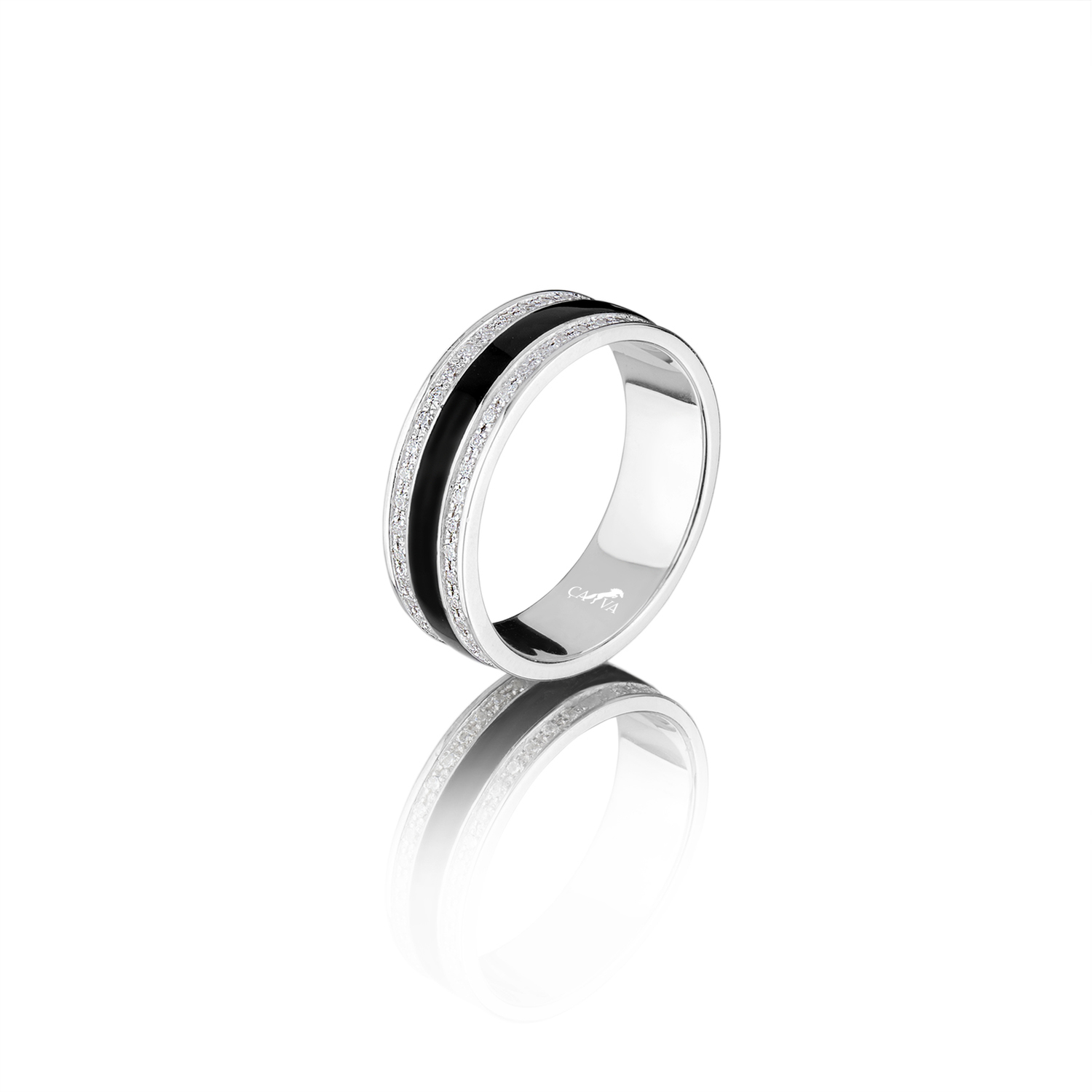 

Срібна обручка з чорною емаллю 19 cava.cool