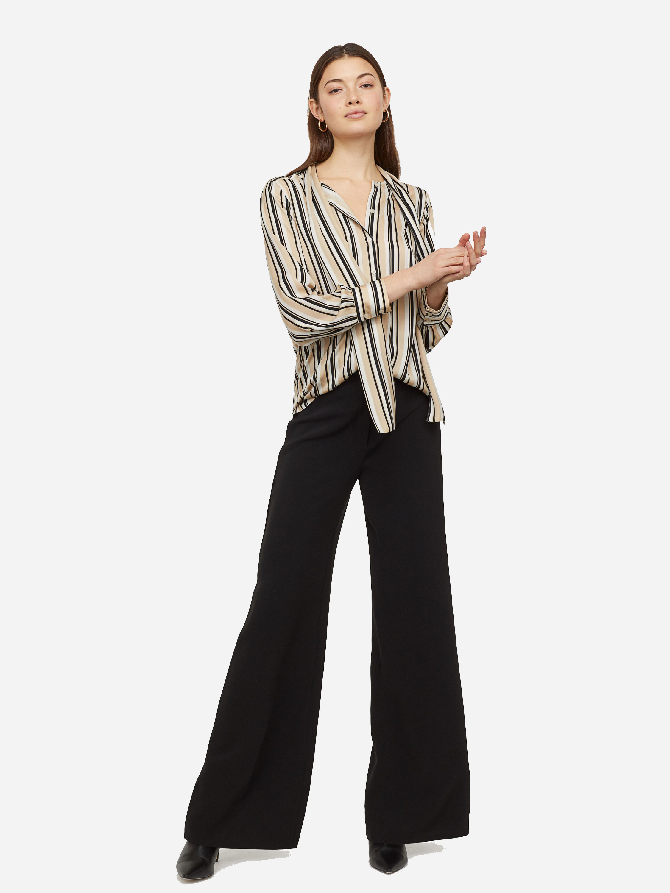 

Брюки H&M 5988598 34 Черные