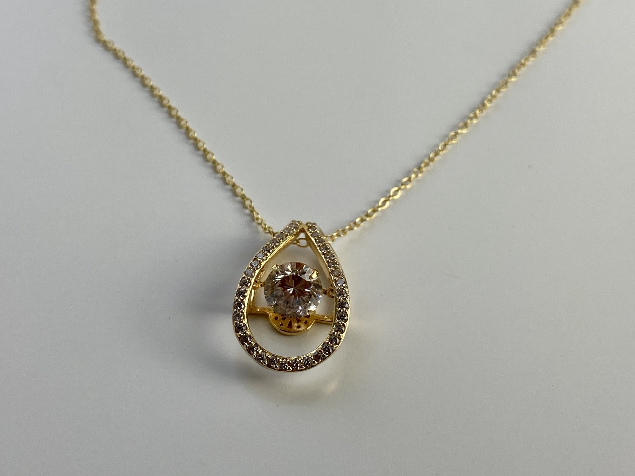 

Цепочка с кулоном из серебра в позолоте с фианитами Блеск Алмаза 99 Sky Jewelry