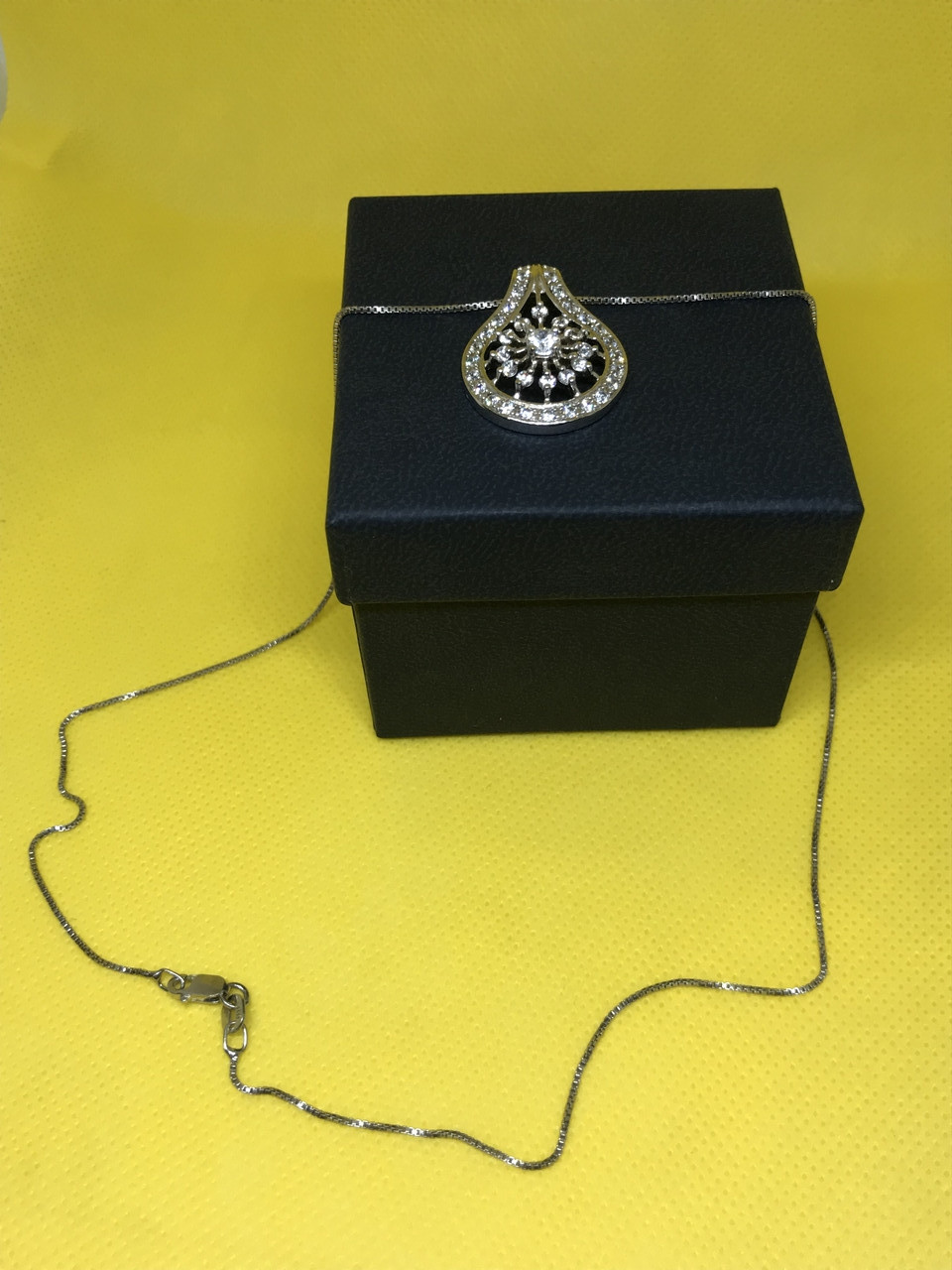 

Кулон с цепочкой и Фианитами Sky Jewelry