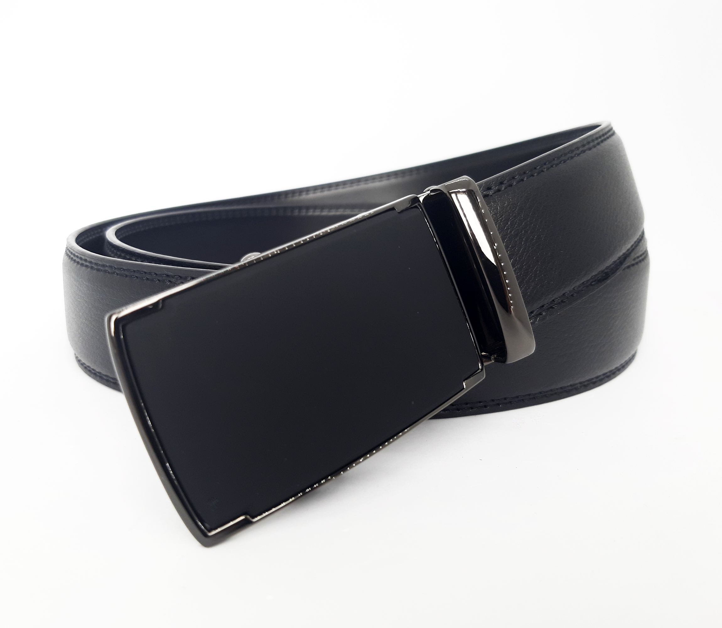 

Ремень мужской с металлической автоматической пряжкой 110 см черный (69-20.j1)